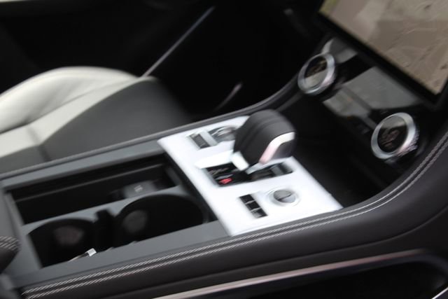 New 2026 Jaguar F-PACE R-Dynamic S image 25