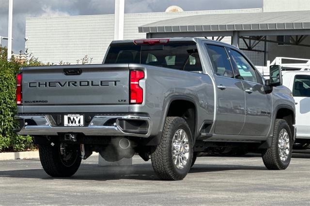 New 2026 Chevrolet Silverado 3500 LTZ w/ LTZ Premium Package image 4