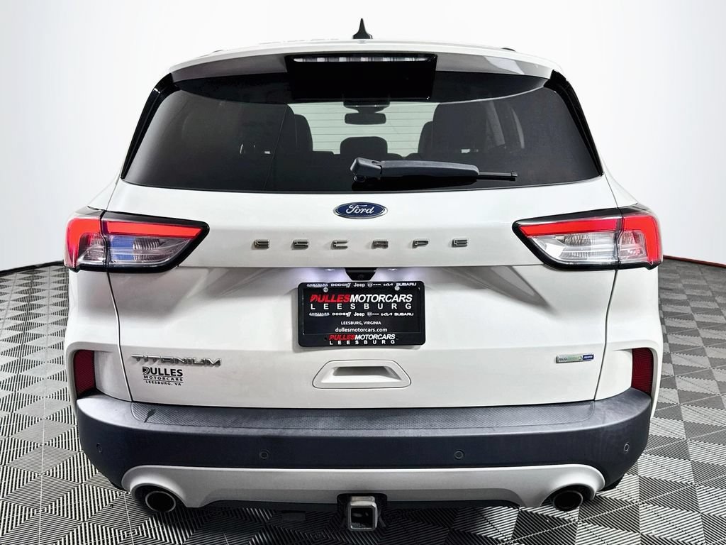 Used 2020 Ford Escape Titanium AWD/4WD image 6
