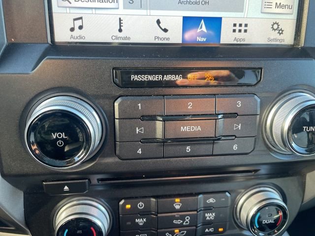 Used 2018 Ford F150 Lariat w/ Equipment Group 502A Luxury image 30