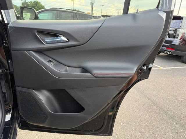 New 2027 Chevrolet Equinox RS w/ LPO, Floor Liner Package FWD image 10