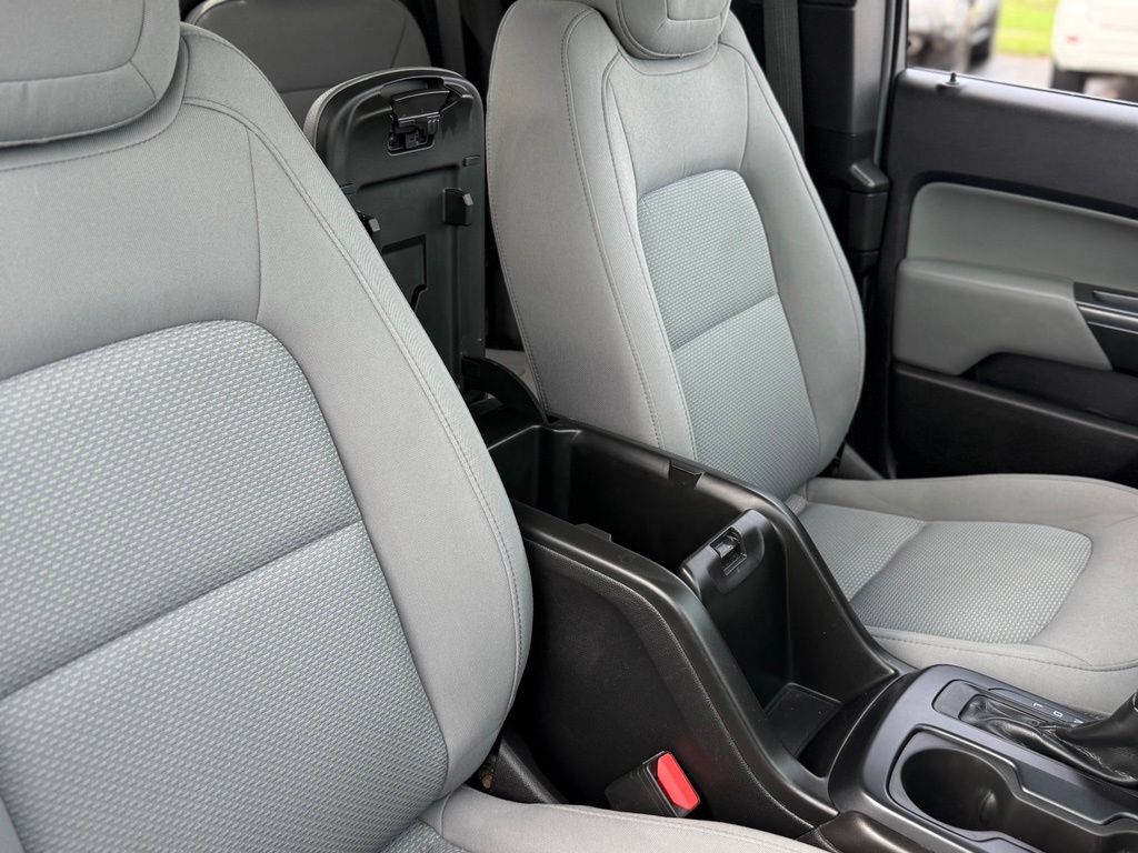 Used 2021 Chevrolet Colorado W/T RWD image 19