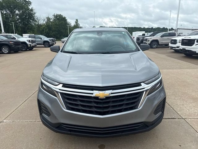 Used 2024 Chevrolet Equinox LS w/ LS Convenience Package FWD image 8