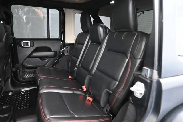 Used 2020 Jeep Wrangler Unlimited Rubicon AWD/4WD image 2