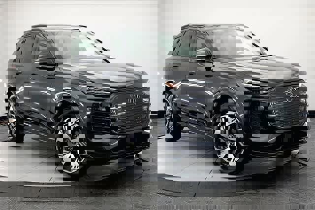 New 2025 Audi SQ6 e-tron Premium Plus image 1
