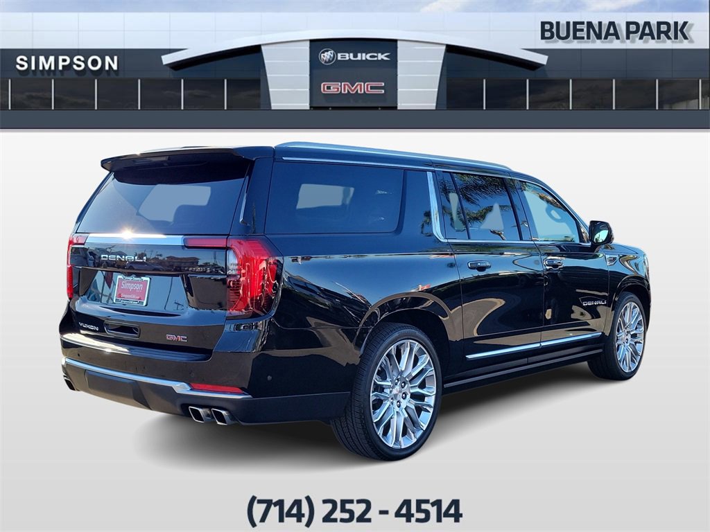 Used 2025 GMC Yukon XL Denali w/ Sun & Power Step Package image 8