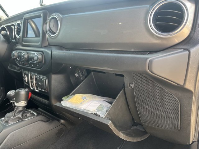 Used 2019 Jeep Wrangler Unlimited Sahara image 61