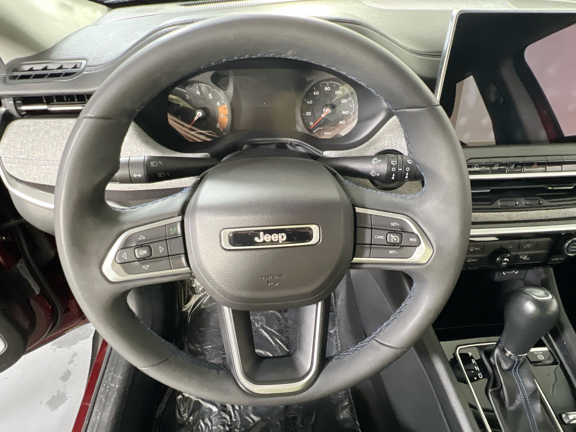 Used 2022 Jeep Compass Latitude AWD/4WD image 11