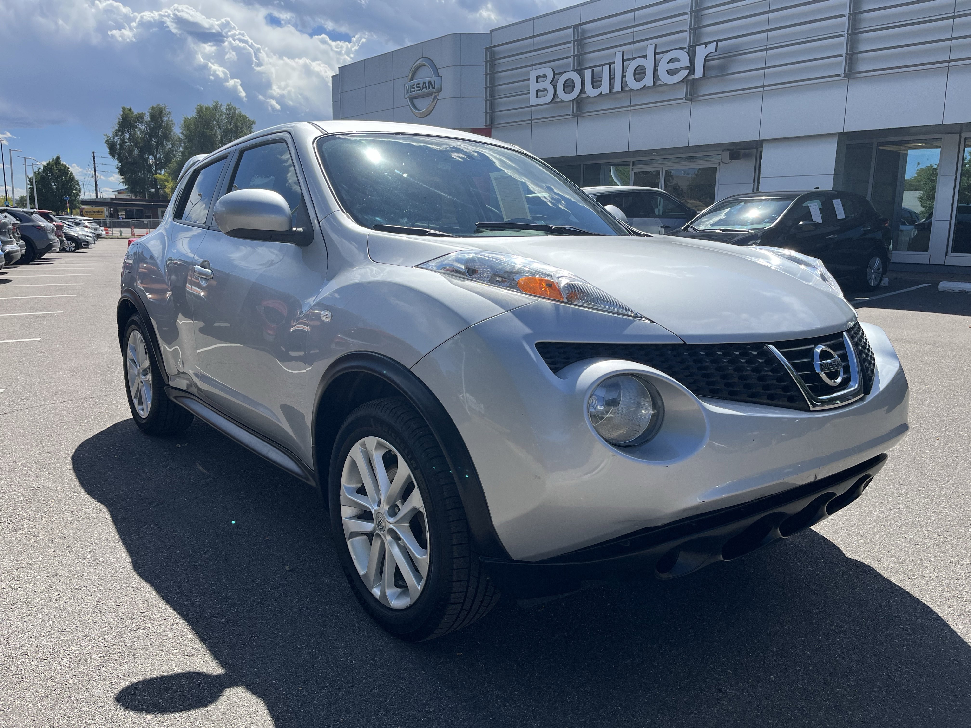 Used 2014 Nissan Juke SV w/ Navigation Package