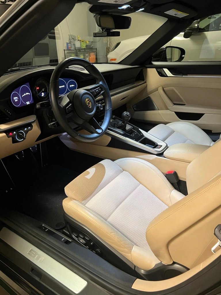 Used 2021 Porsche 911 Targa 4S image 2