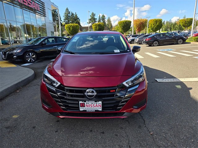 New 2025 Nissan Versa SR w/ Trunk Package image 2
