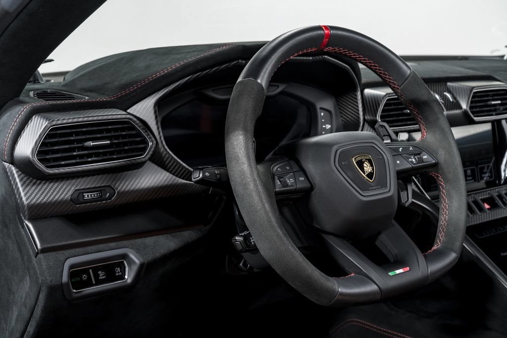 Used 2024 Lamborghini Urus Performante AWD/4WD image 14