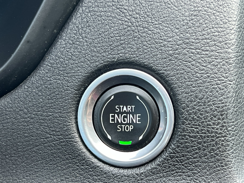 Certified 2019 Cadillac XT4 Sport AWD/4WD image 29