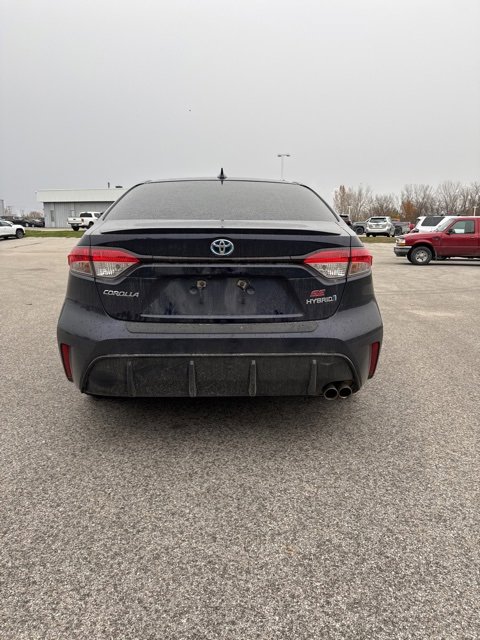 Used 2024 Toyota Corolla SE w/ SE Package image 4
