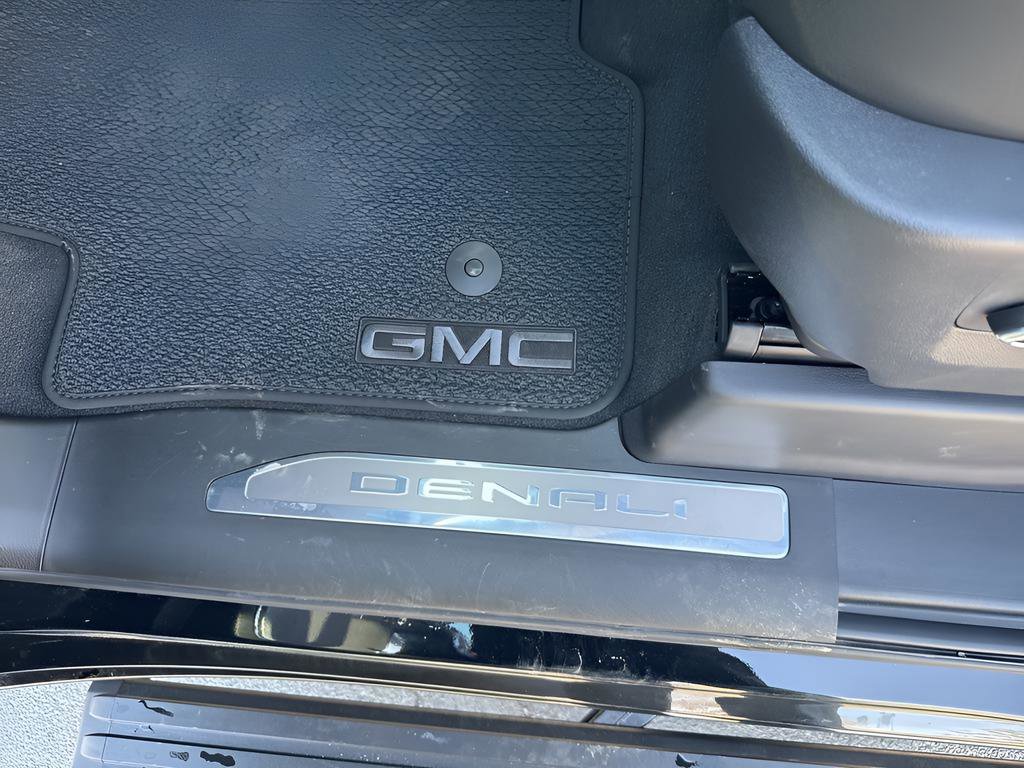 Used 2026 GMC Sierra 1500 Denali AWD/4WD image 78
