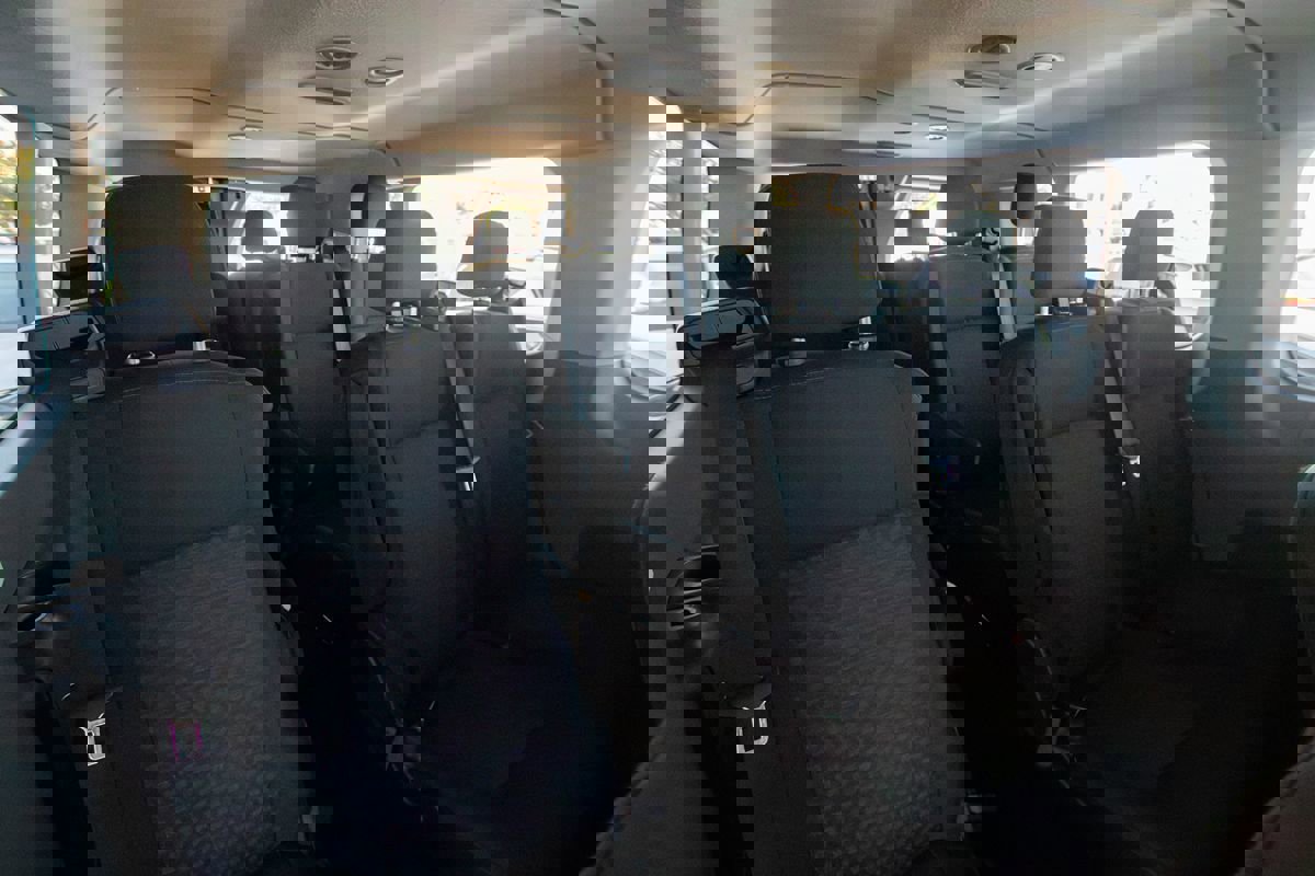 Used 2021 Ford Transit 350 XLT image 8