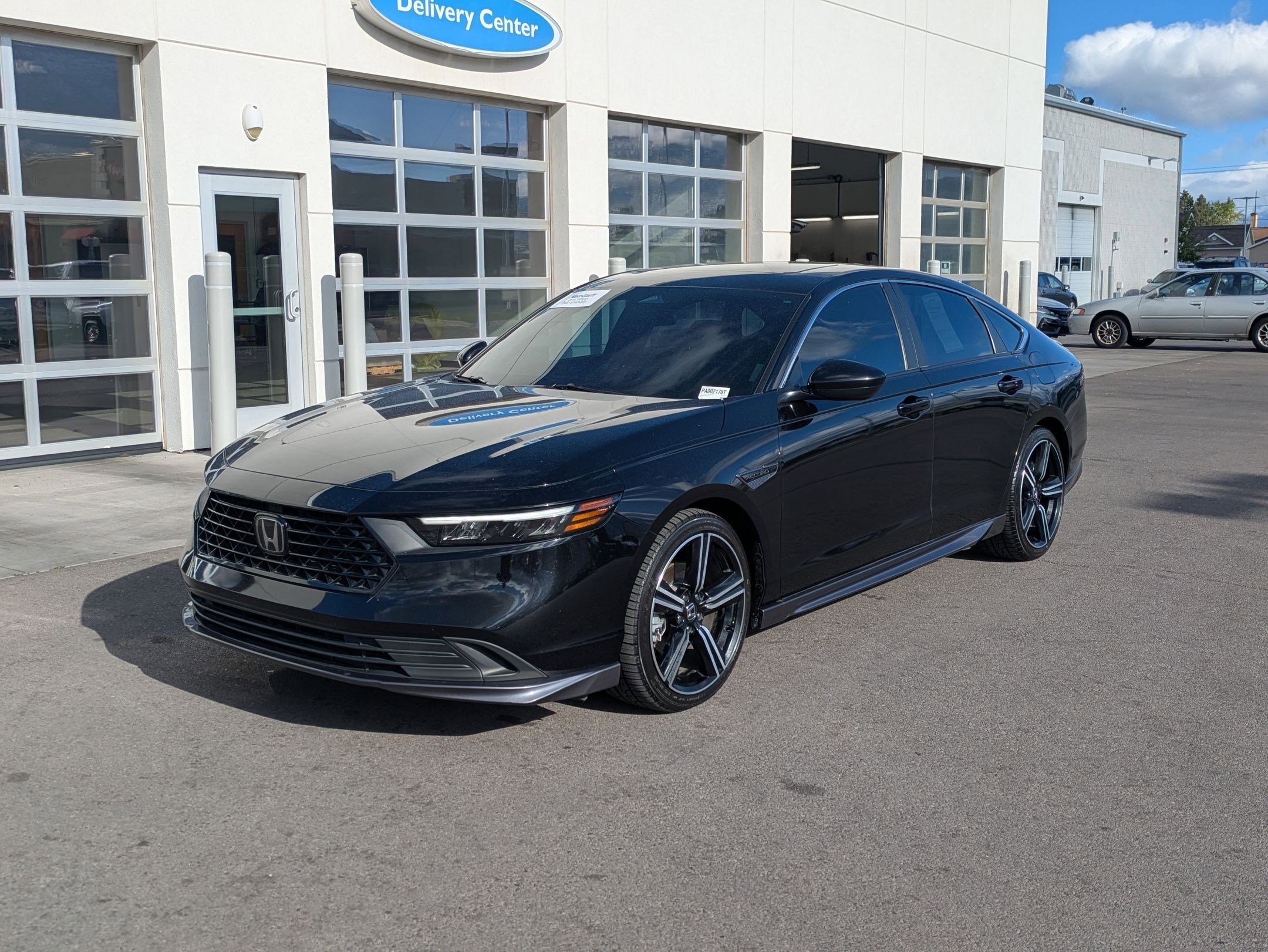 Used 2023 Honda Accord Sport image 11