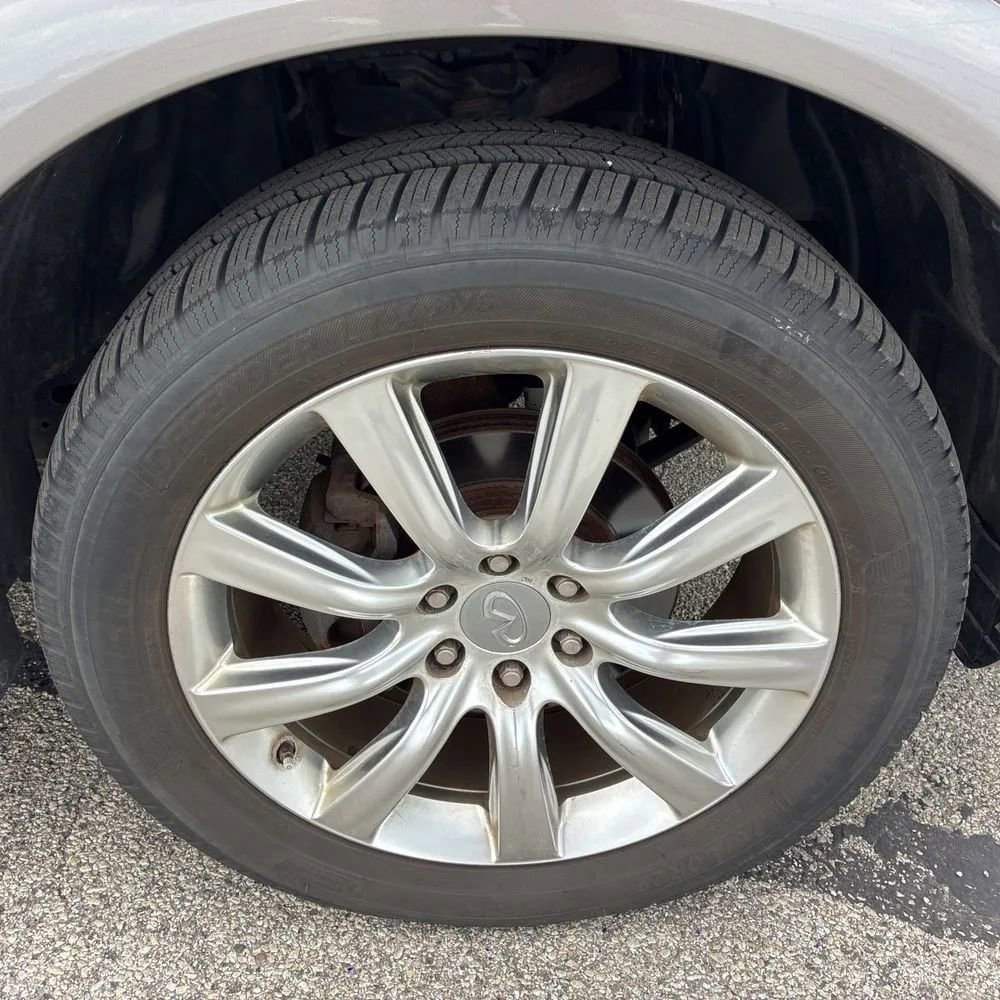 Used 2014 INFINITI QX80 4WD w/ Theater Package image 19