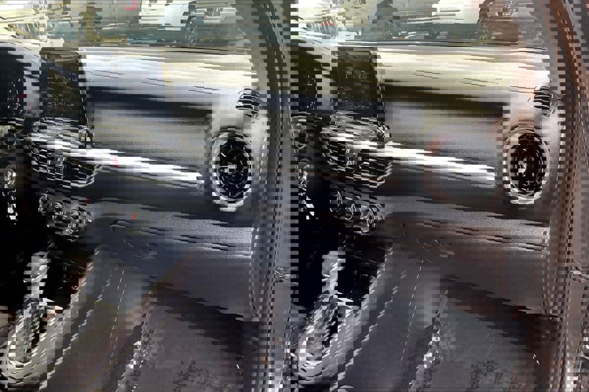 Used 2022 Kia Forte LXS image 13