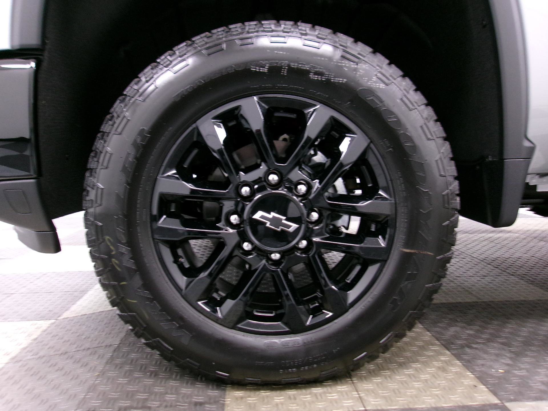 New 2026 Chevrolet Silverado 2500 LT w/ Trail Boss Package image 16