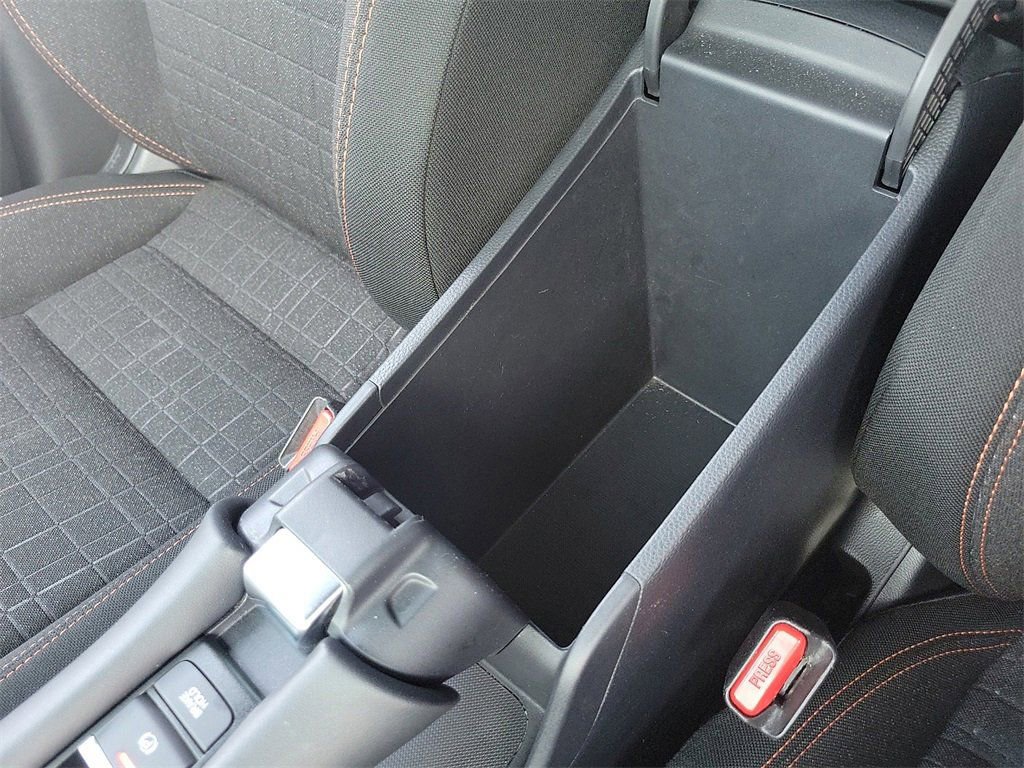 Used 2024 Honda HR-V Sport image 17