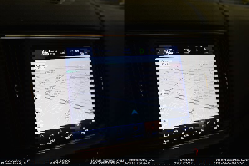 Used 2021 Maserati Levante image 29