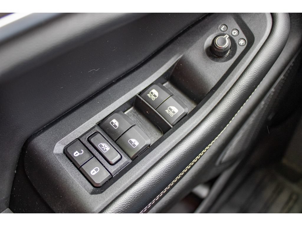 Used 2022 Jeep Grand Cherokee L Limited w/ Trailer Tow Group (B) AWD/4WD image 35
