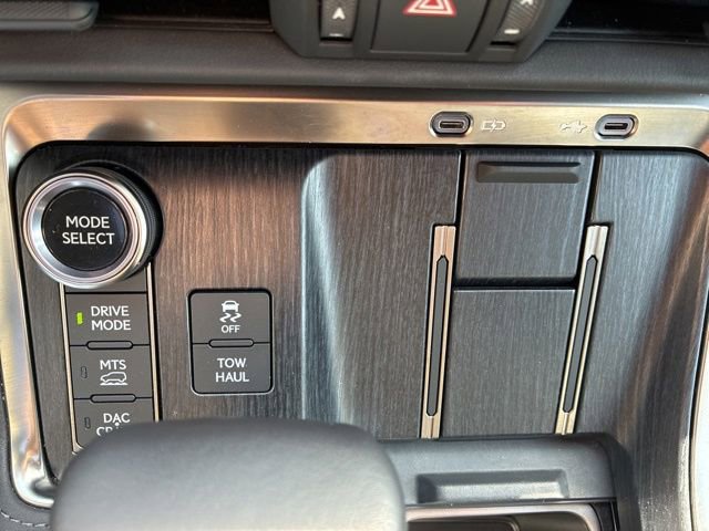 New 2025 Lexus GX 550 AWD/4WD image 28