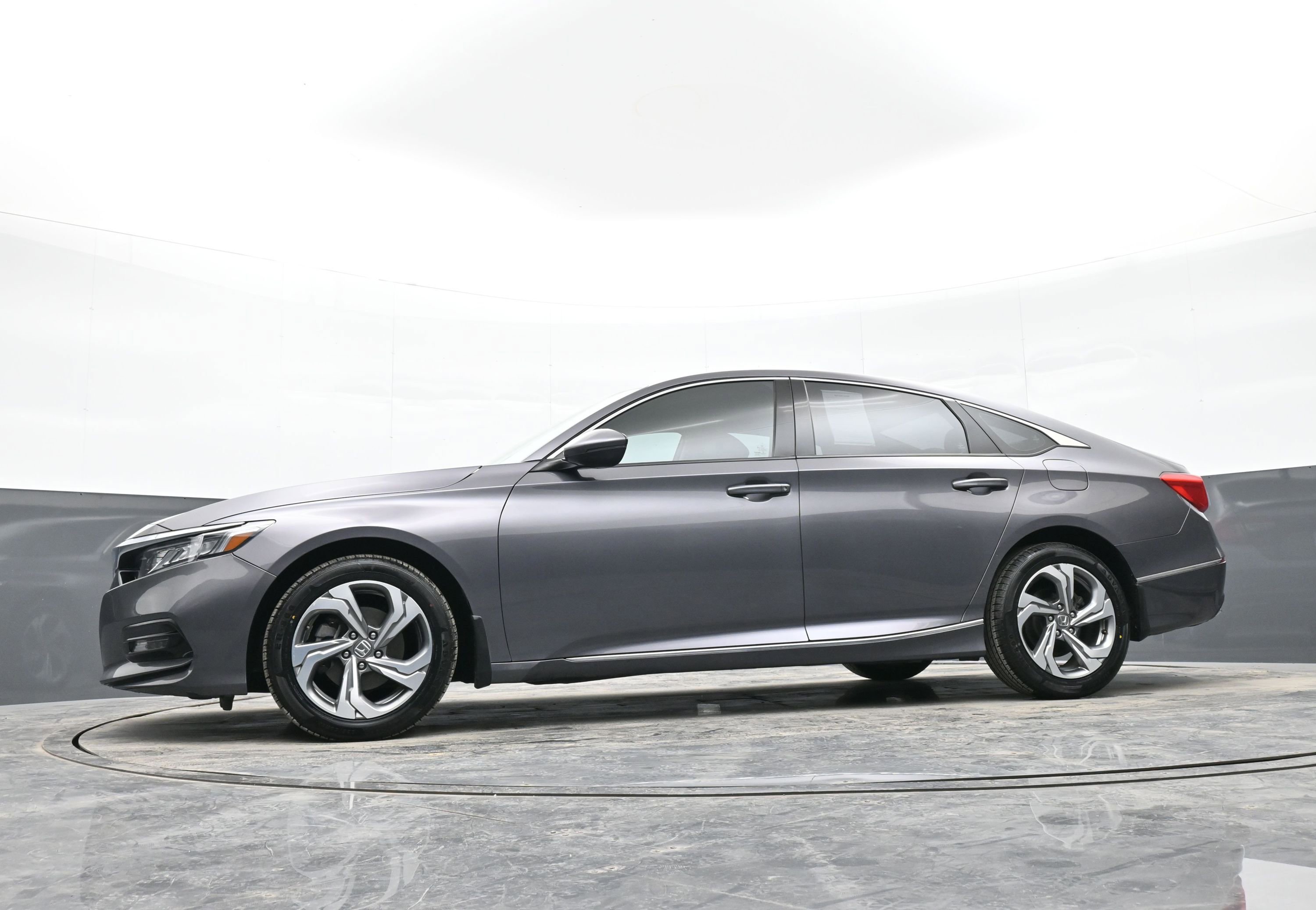 Used 2019 Honda Accord EX-L image 40