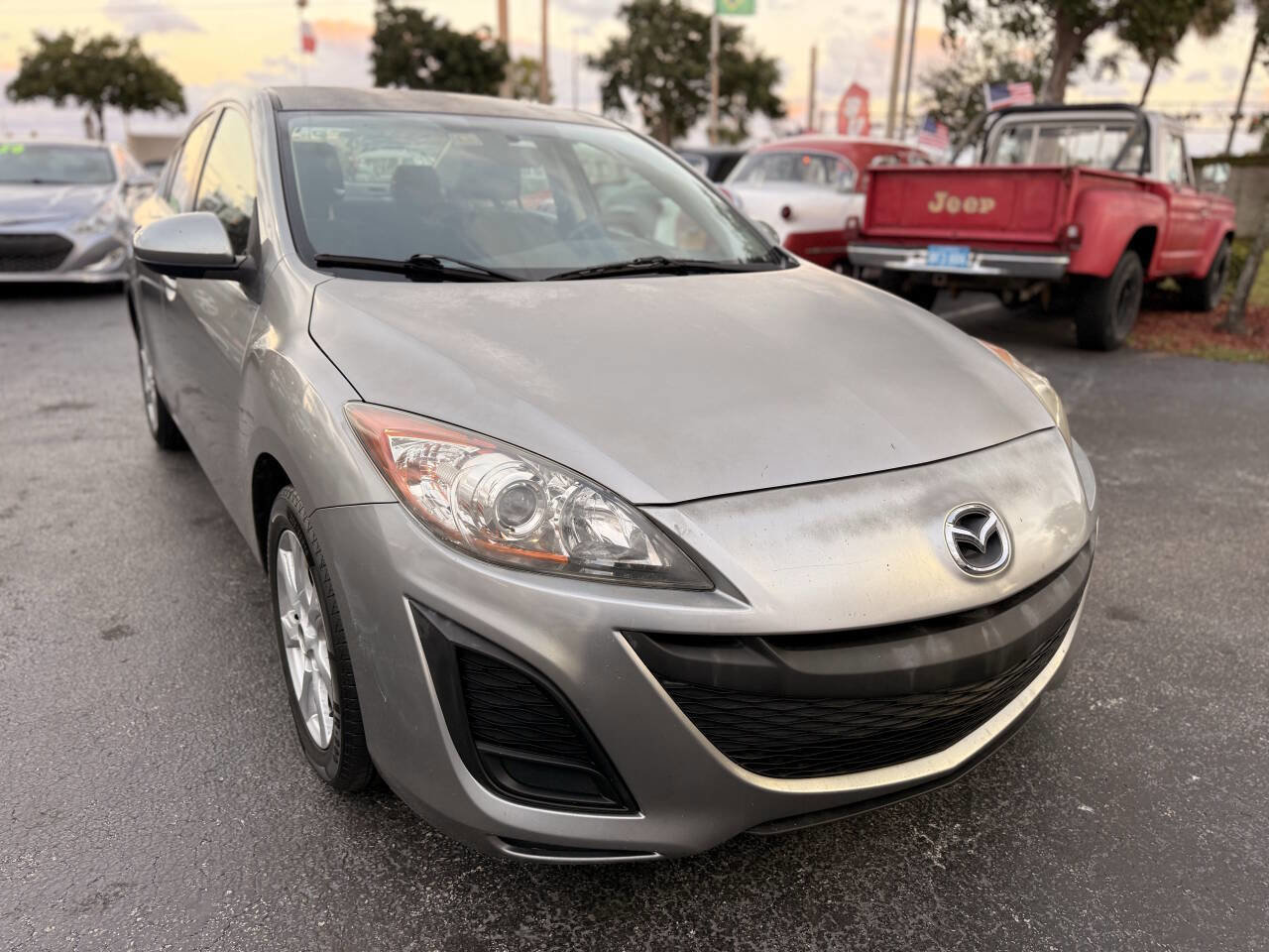Used 2010 MAZDA MAZDA3 i Touring image 10