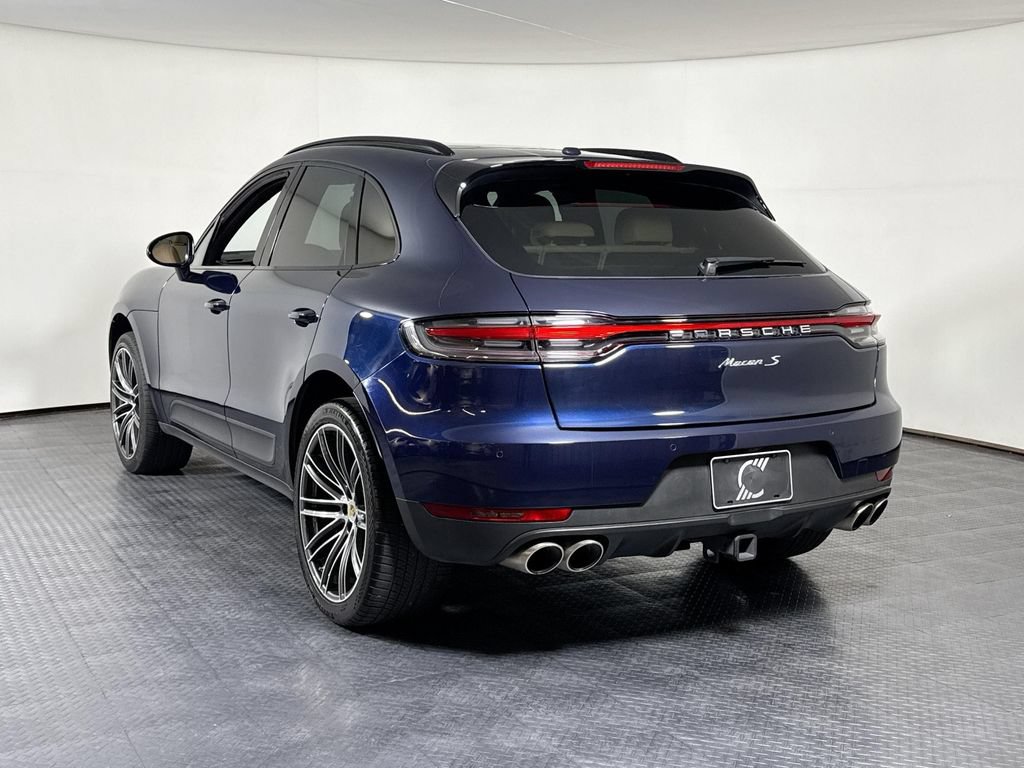 Certified 2019 Porsche Macan S AWD/4WD image 3
