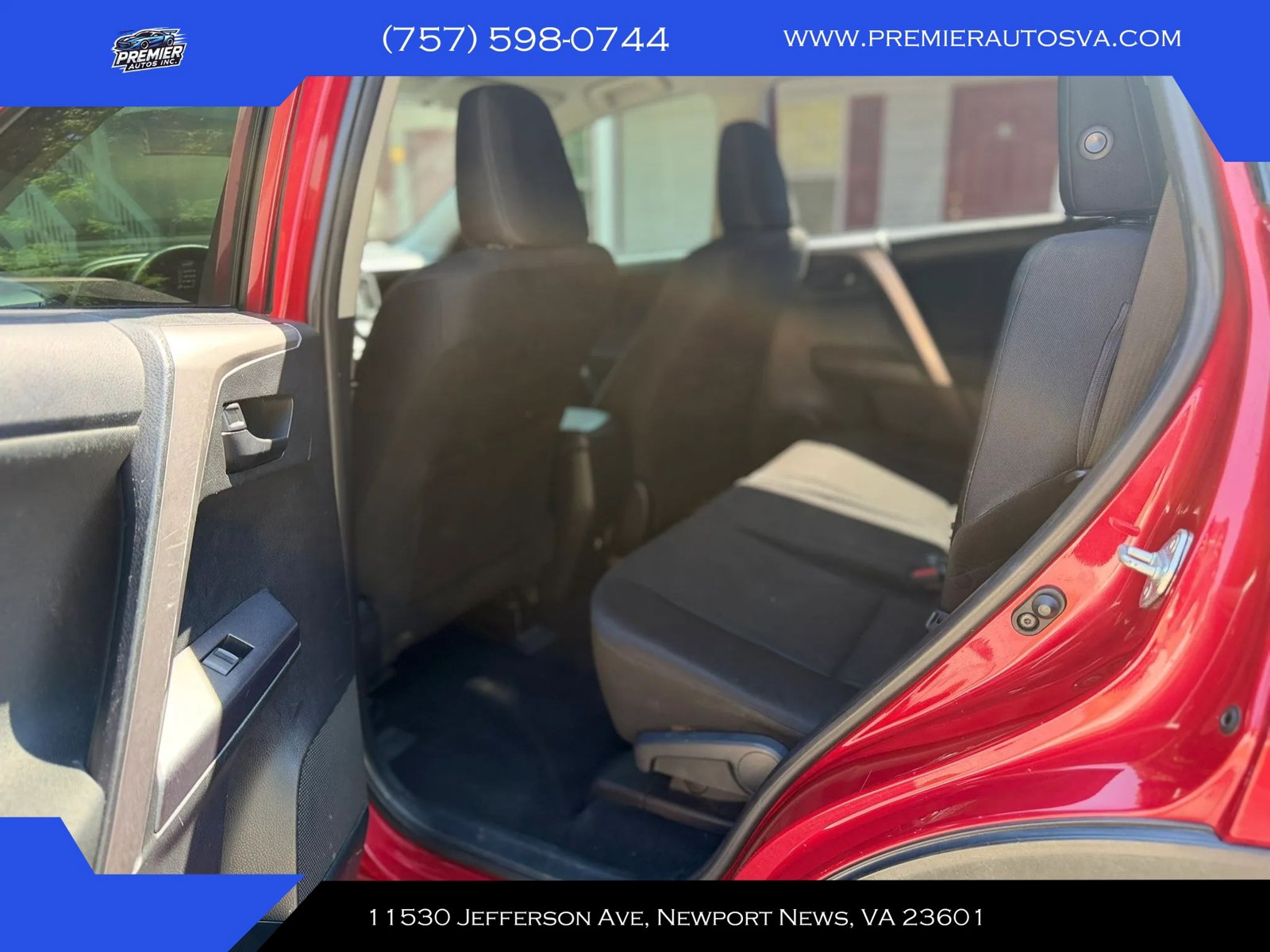 Used 2017 Toyota RAV4 LE FWD image 15