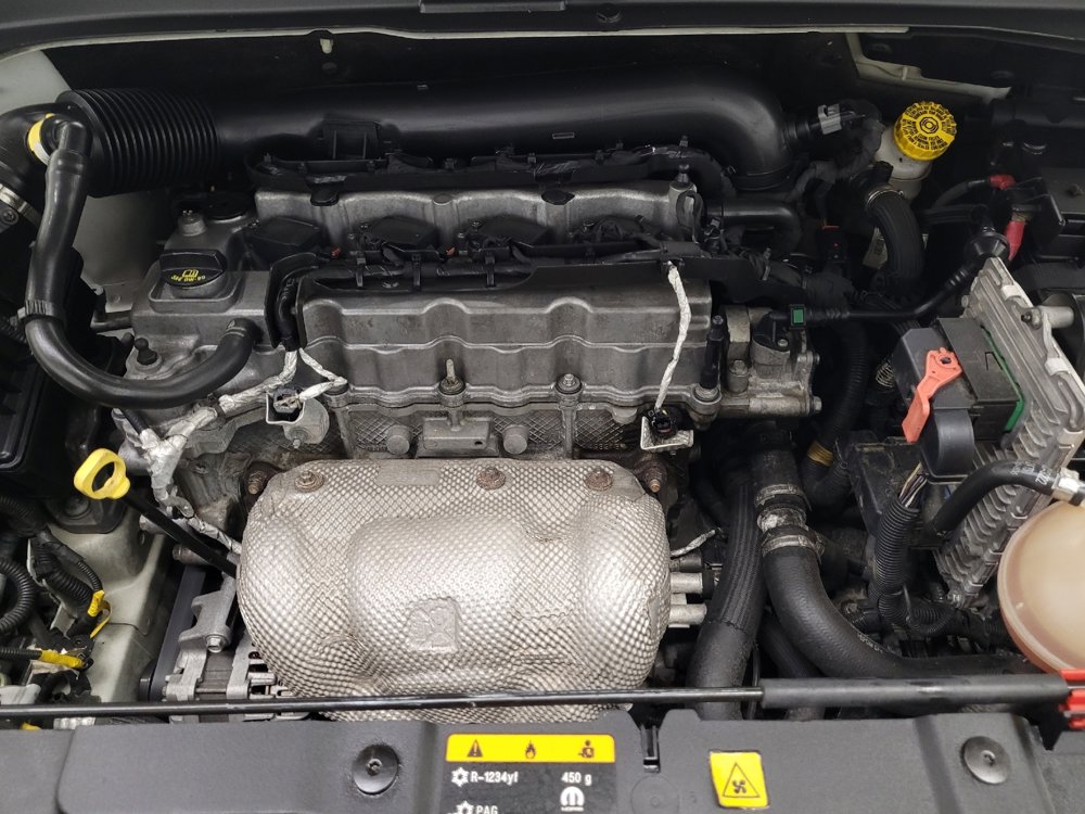 Used 2017 Jeep Renegade Altitude image 30