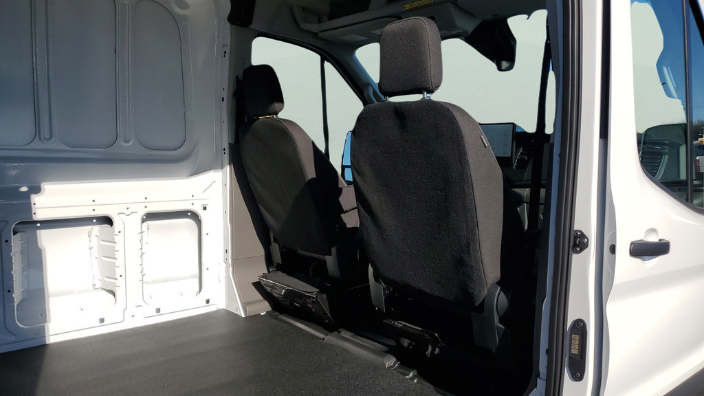 New 2026 Ford Transit 250 148 Medium Roof RWD image 13