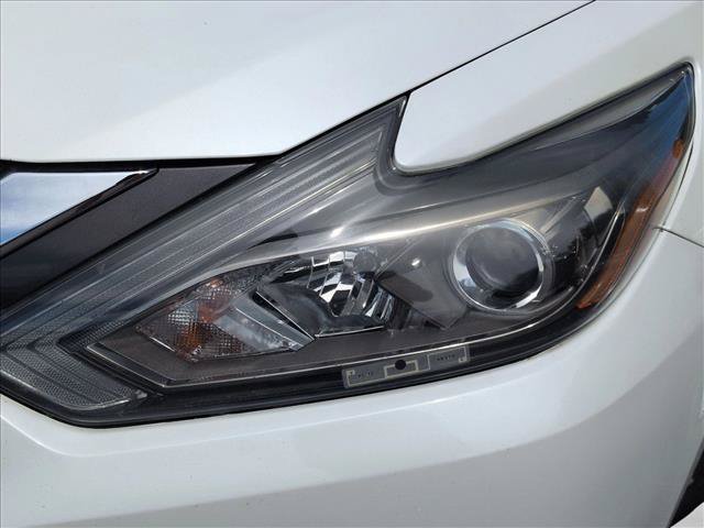 Used 2018 Nissan Altima 2.5 SR w/ SR Special Edition FWD image 2