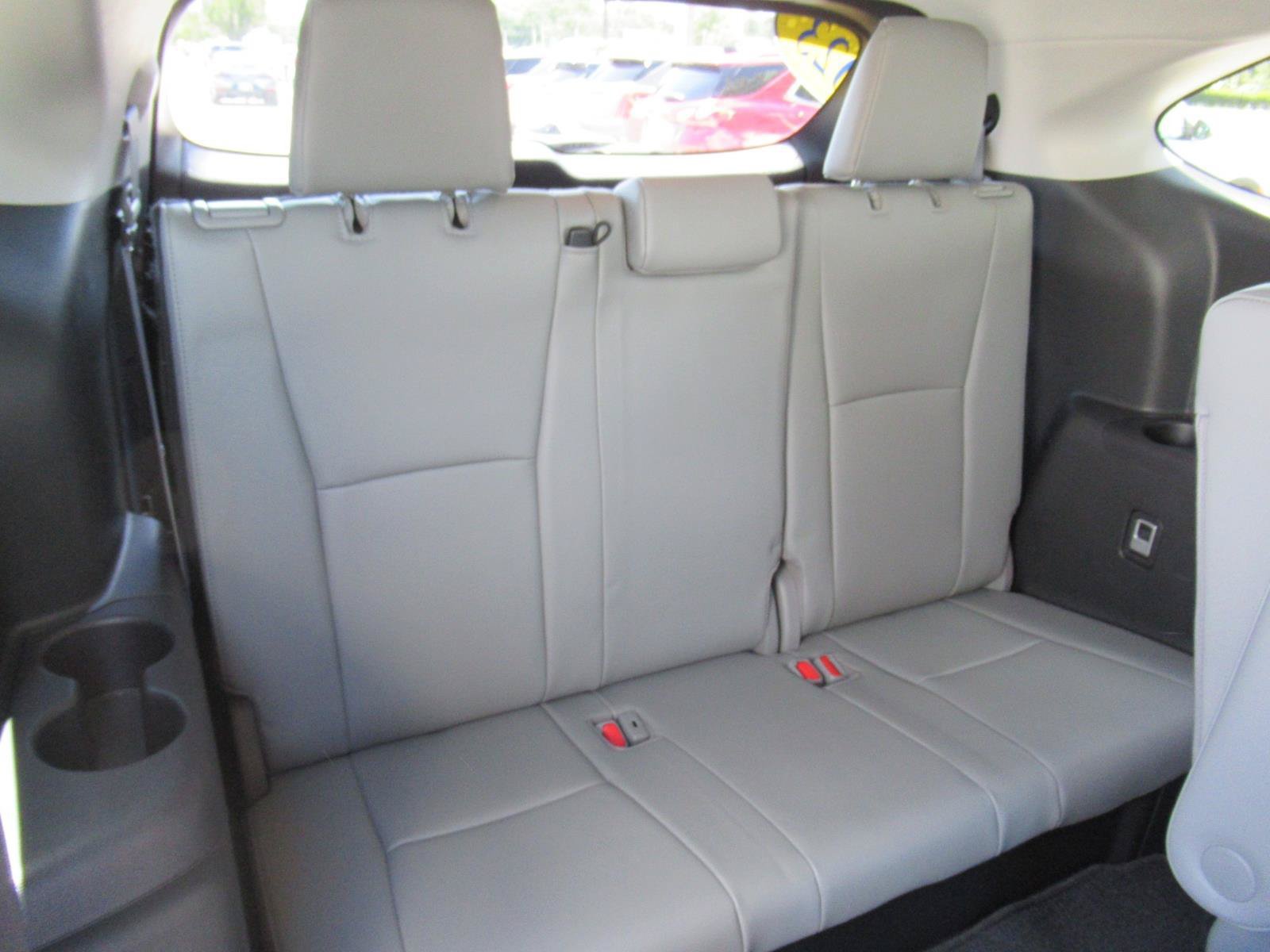 Used 2023 Toyota Highlander Limited FWD image 36
