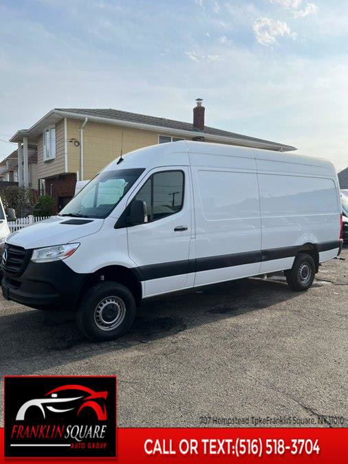 Used 2023 Mercedes-Benz Sprinter 2500 w/ Acoustic Package image 11