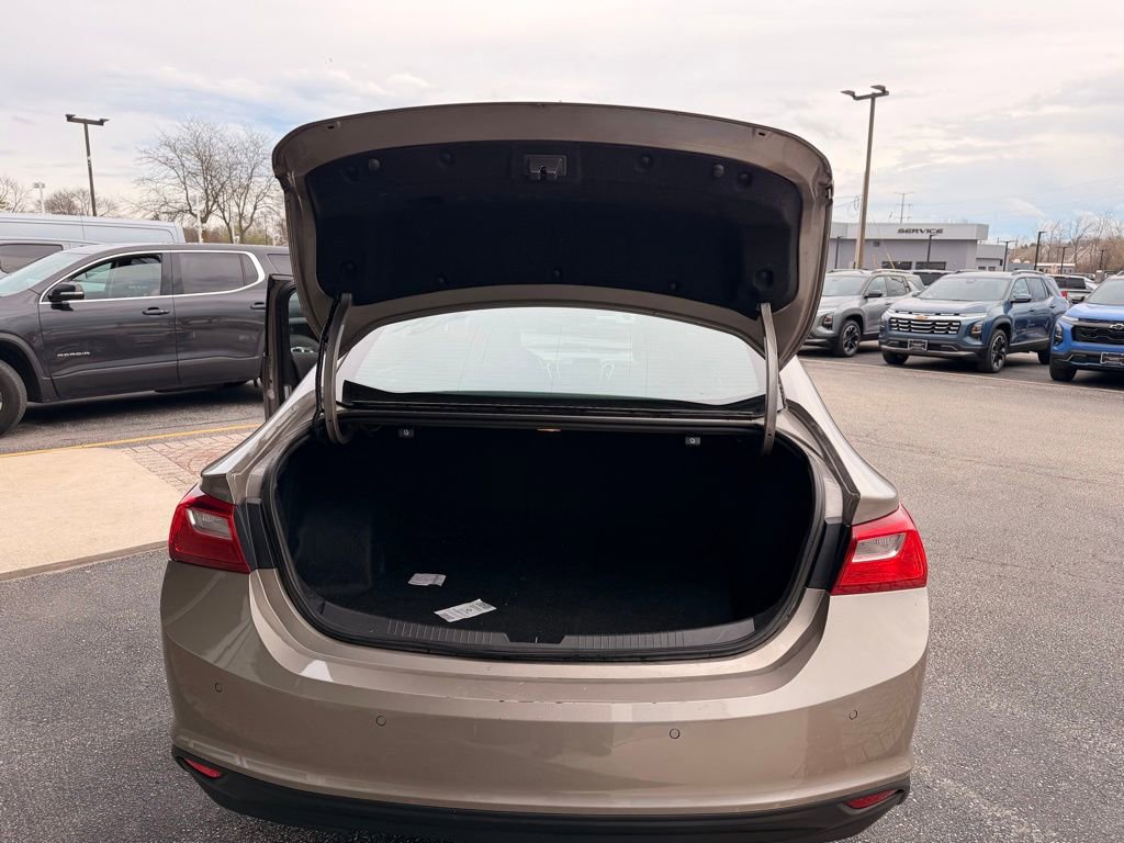 Used 2024 Chevrolet Malibu LT image 26
