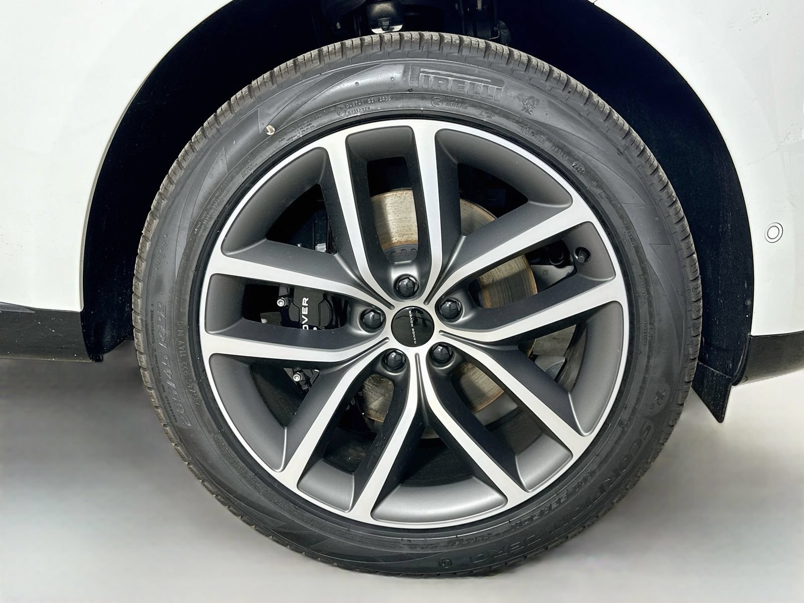 New 2026 Land Rover Range Rover SE AWD/4WD image 10