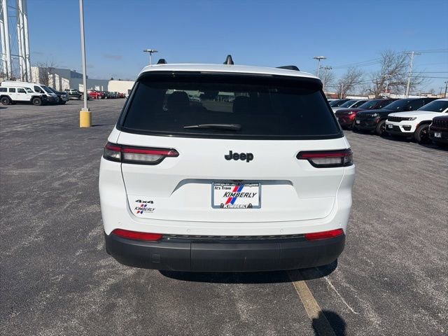 New 2025 Jeep Grand Cherokee L Altitude image 4