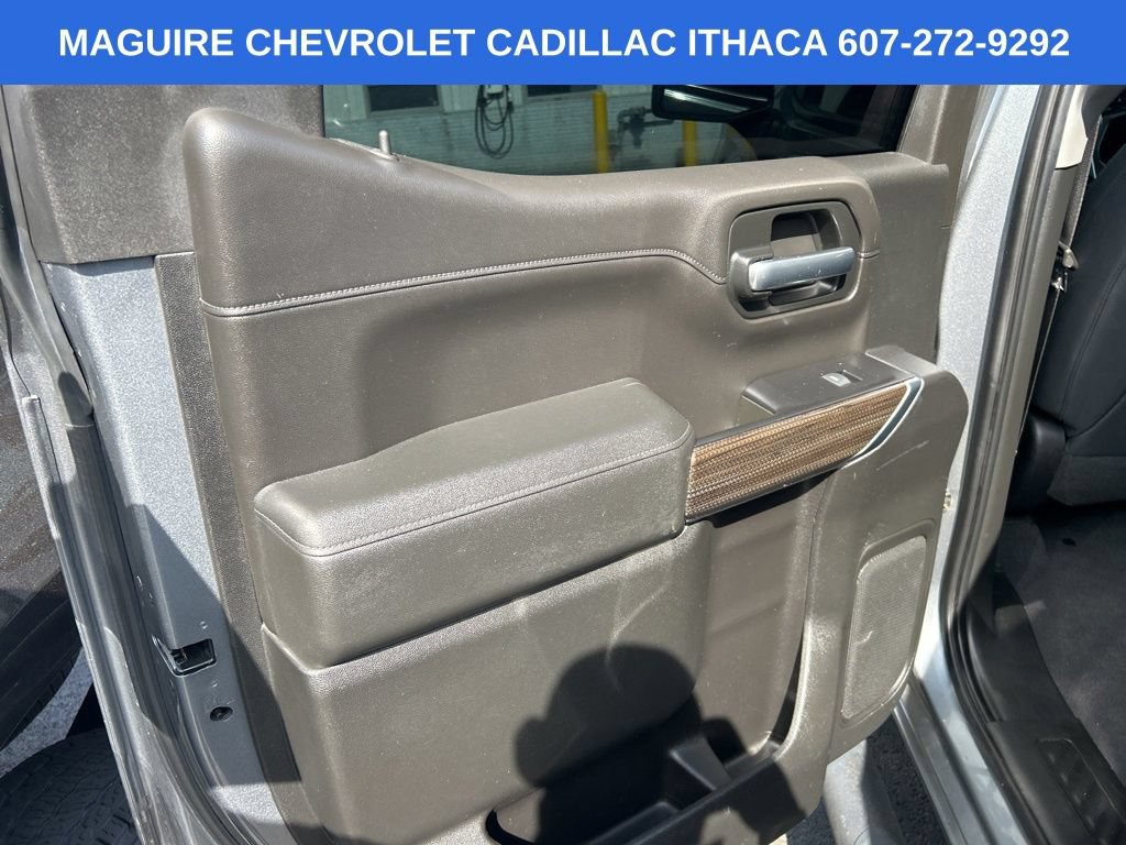 Used 2019 Chevrolet Silverado 1500 LT Trail Boss AWD/4WD image 11