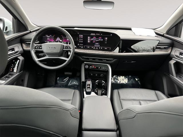 Certified 2025 Audi Q5 Premium w/ Convenience Package image 10