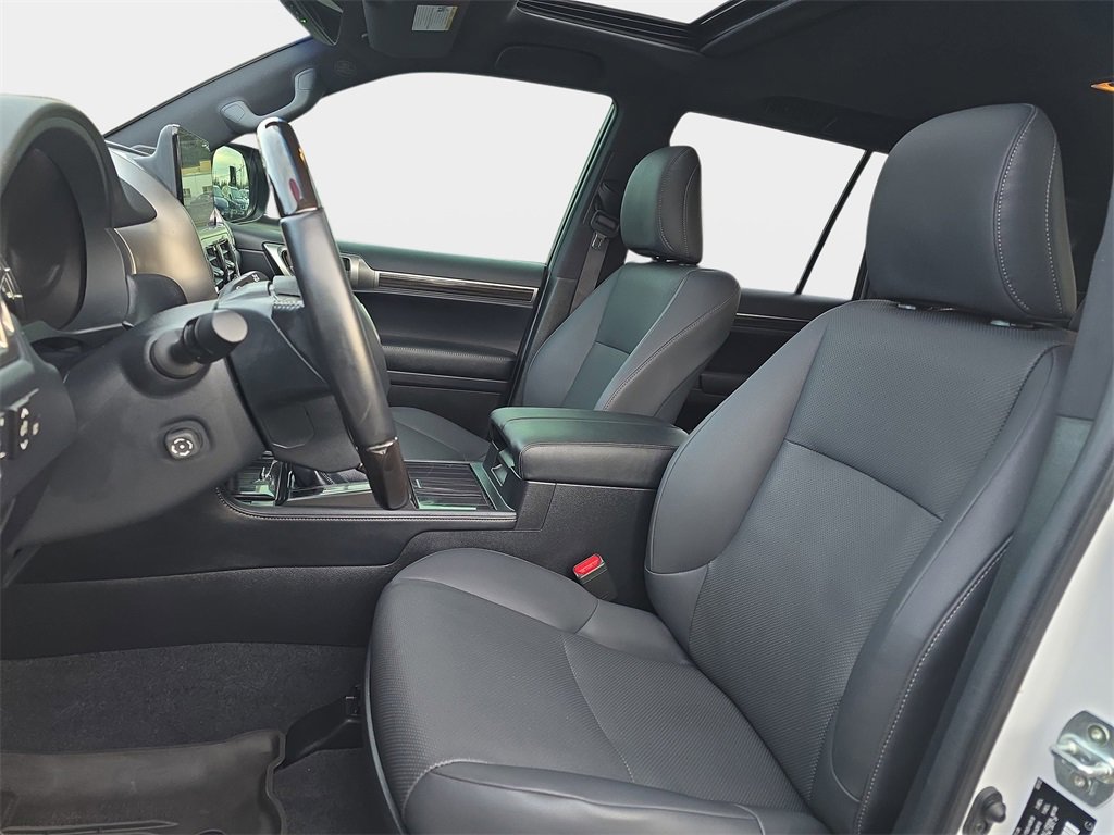 Used 2022 Lexus GX 460 Premium image 15
