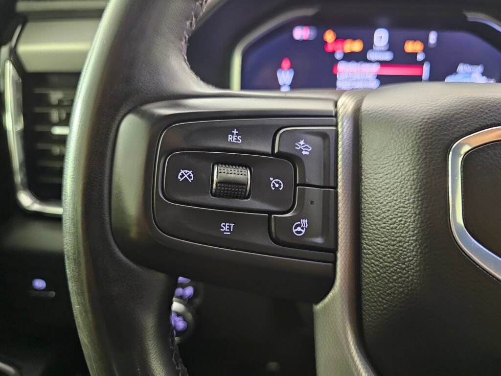 Used 2024 GMC Sierra 3500 Denali AWD/4WD image 19