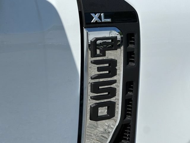 New 2026 Ford F350 XL w/ XL Chrome Package AWD/4WD image 25