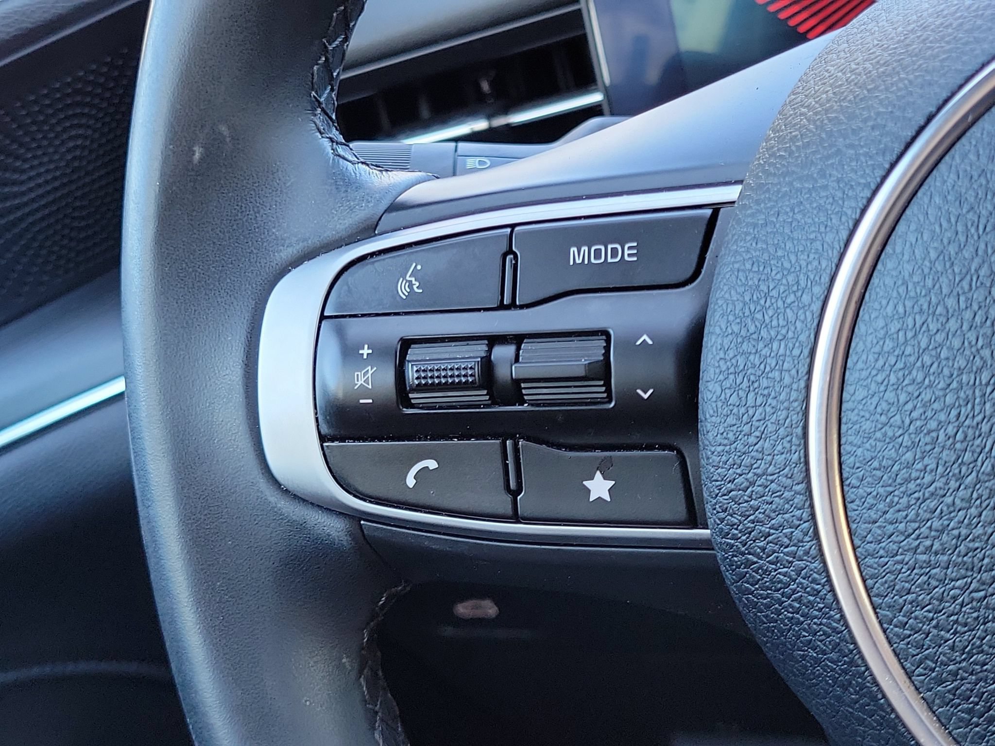 Certified 2025 Kia K5 GT-Line w/ GT-Line Premium Package FWD image 12