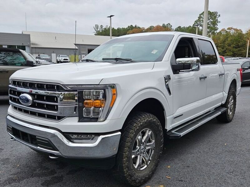 Used 2023 Ford F150 Lariat image 3