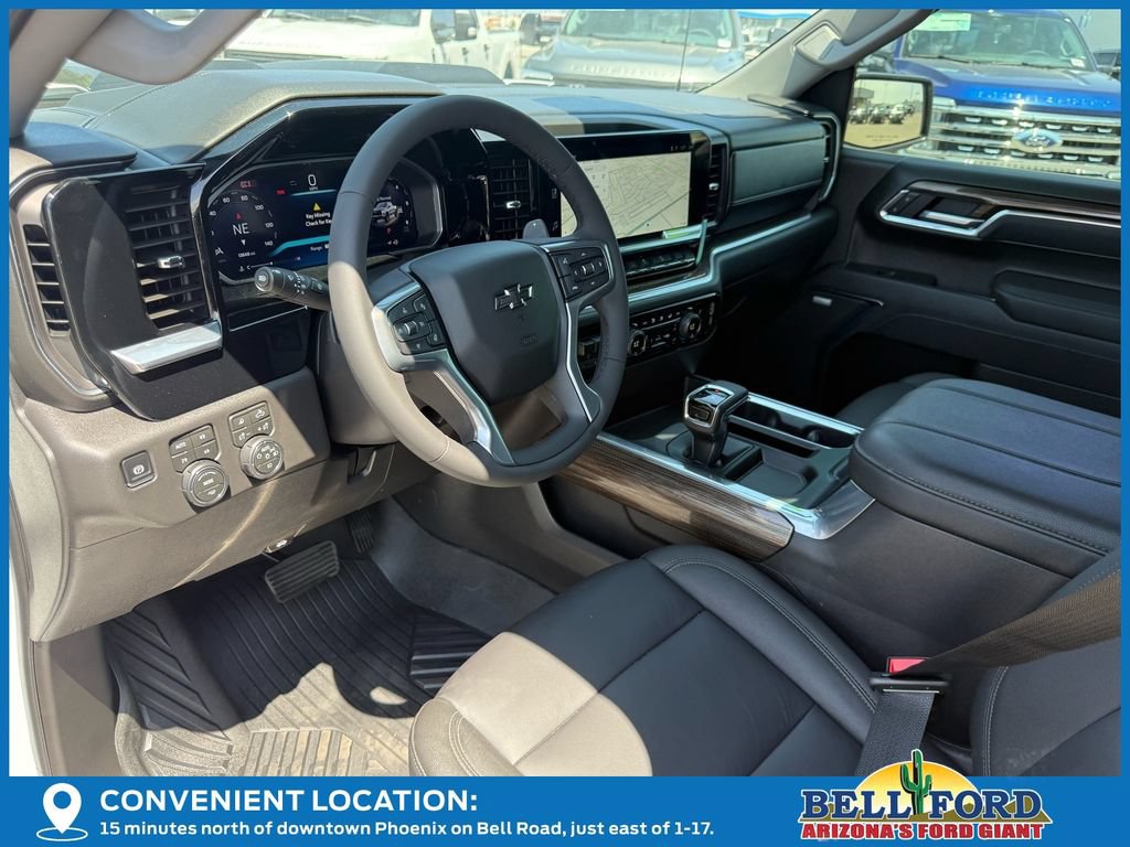 Used 2026 Chevrolet Silverado 1500 LT Trail Boss w/ LT Trail Boss Premium Package AWD/4WD image 10
