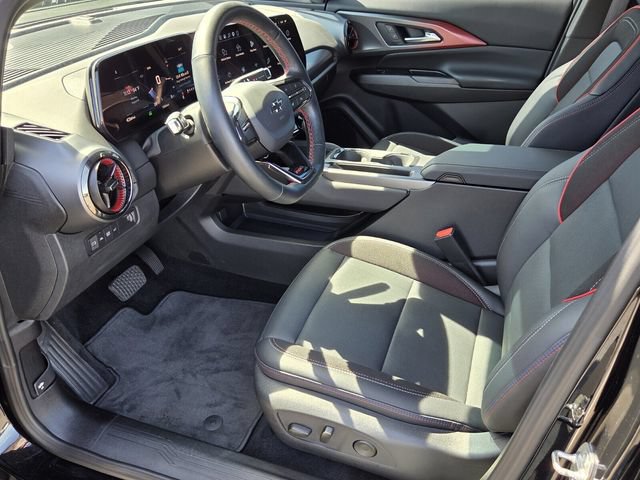 Certified 2025 Chevrolet Equinox EV RS FWD image 9