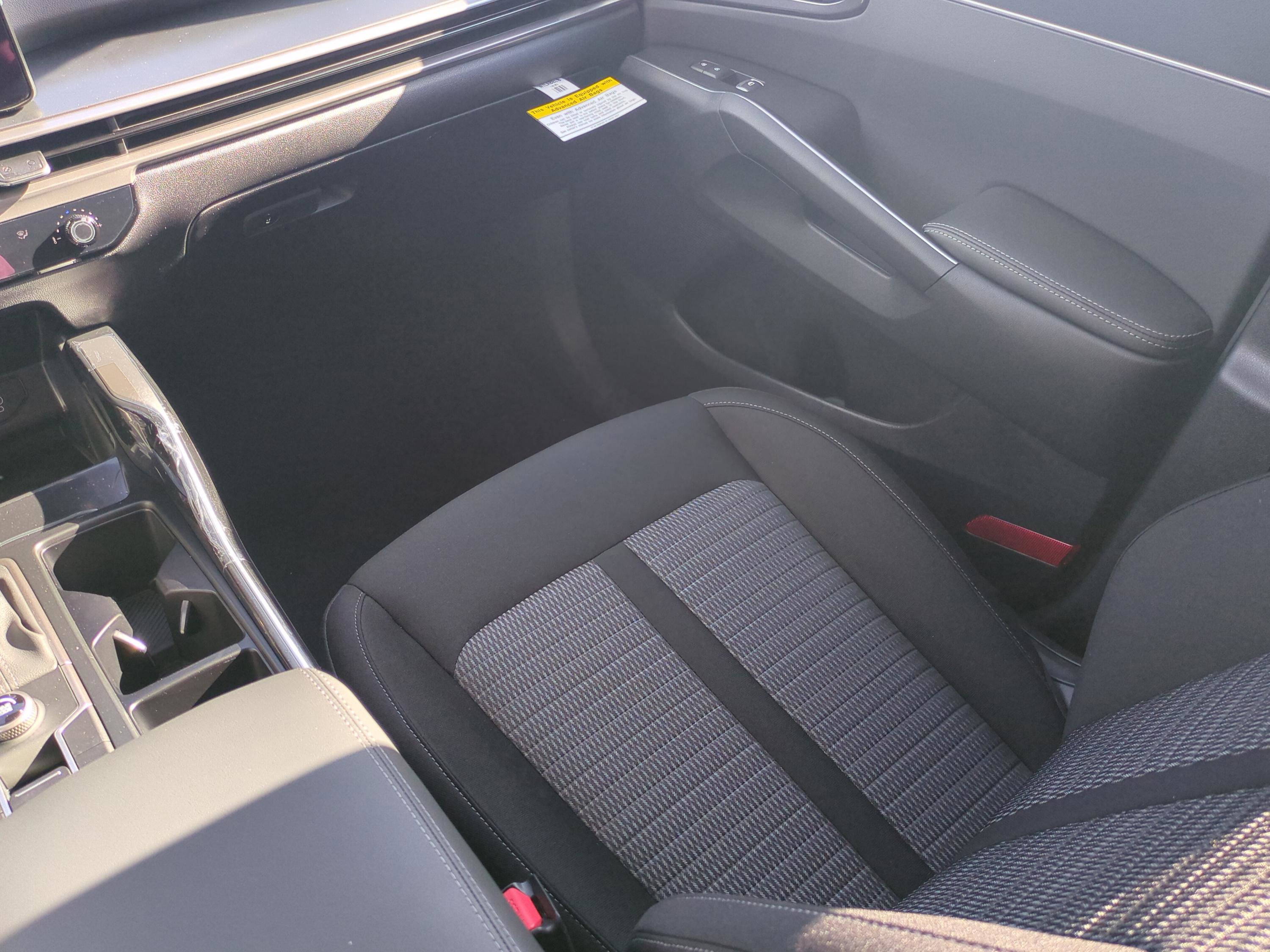 New 2026 Kia Sorento LX FWD image 12